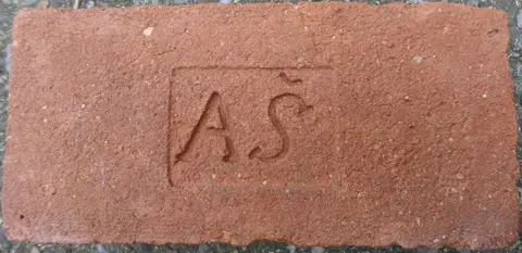 Značka A Š