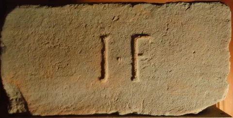 Značka J. F.