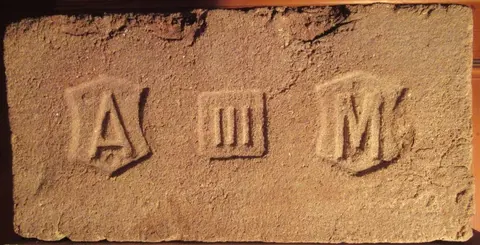 Značka A III M