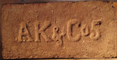 Značka AK & Co5