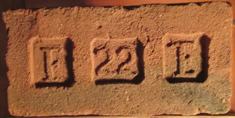 Značka F 22 E