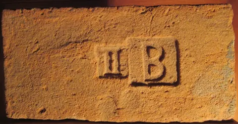Značka II B