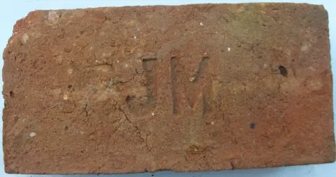 Značka J M