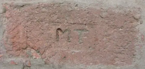 Značka MT