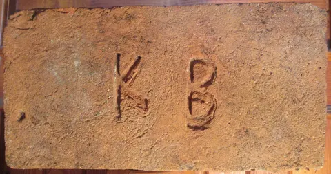 Značka K B