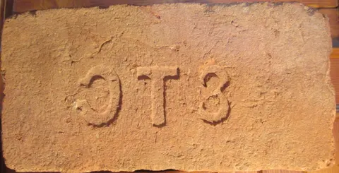 Značka T C 3