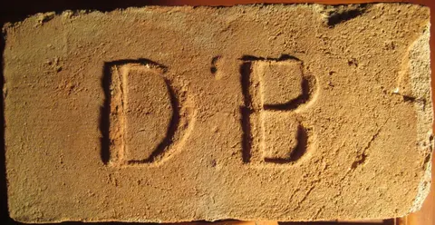 Značka D B