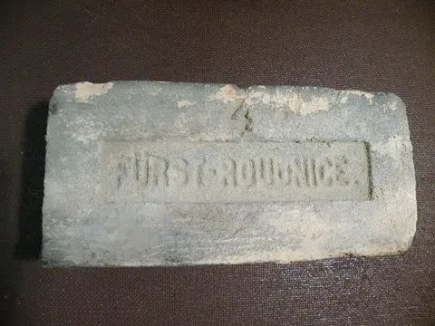 Značka FÜRST - ROUDNICE