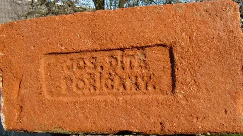 Značka JOS. DÍTĚ POŘÍČANY